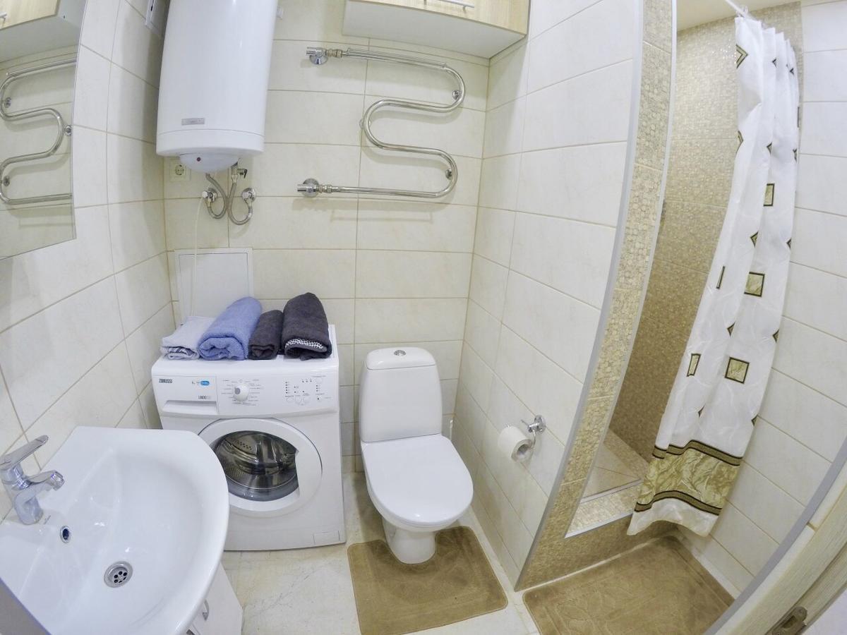 Studio apartment เคียฟ ภายนอก รูปภาพ